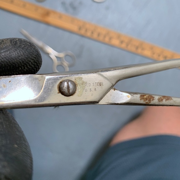 Set of Five Vintage Scissors Forged Steel School Sewing Crafts Art Scrap Teach - Picture 13 of 16